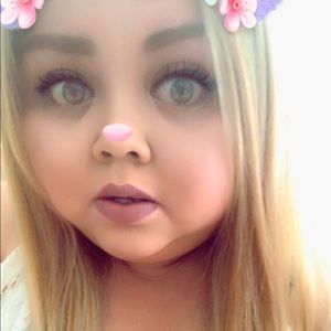 Meet your Posher, Jackylyn